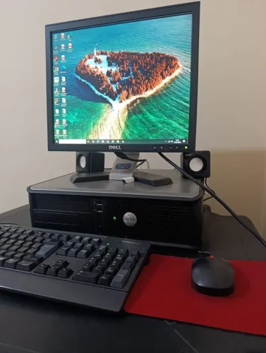 Vendo computador usado