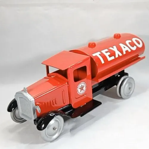 Maravilhoso Caminhão tanque com tema da Texas Company ou Texaco. Fabricado em lata