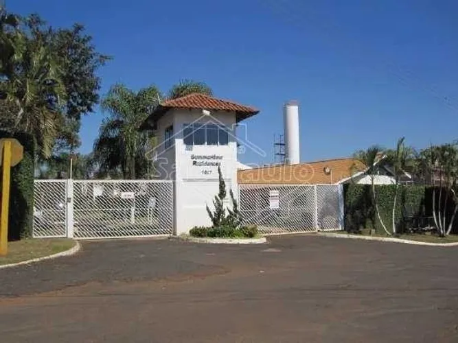 Venda de Casas / Condomínio na cidade de Araraquara