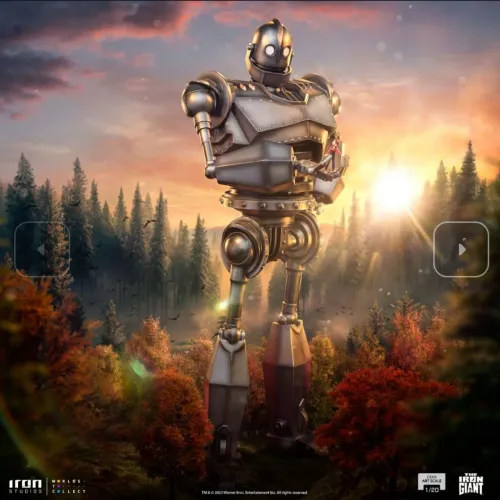 Iron Giant & Hogarth Hughes Iron Studios