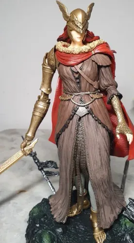 Figure elder ring Malenia 23cm