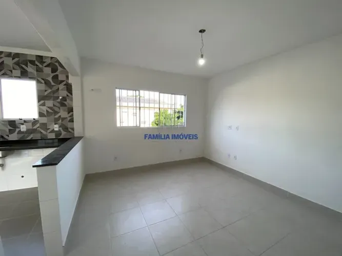 Venda casa villagio 2 quartos 1 suíte 2 vagas Estuário Santos SP