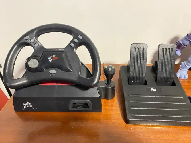Volante para N64 - marca : MadCatz