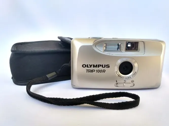 Máquina Fotográfica Câmera Olympus Trip 100r Antiga