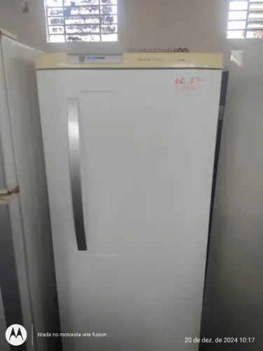 REFRIGERADOR ELECTROLUX FROST FREE UMA PORTA