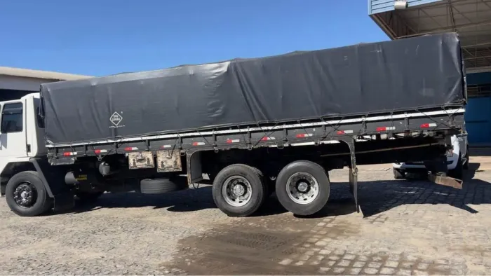 Vendo carroceria para truck 