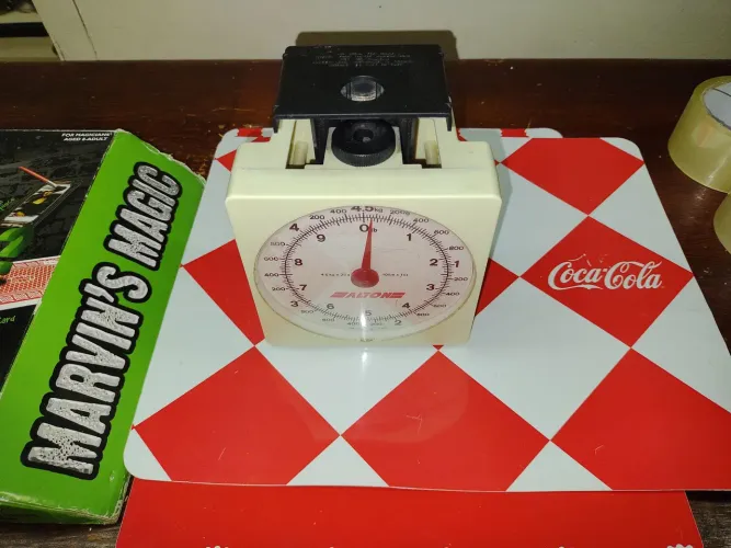 Balança para cozinha, original, bom estado.