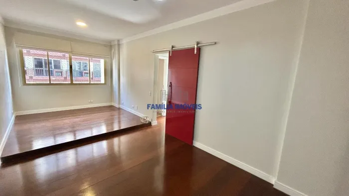 Apartamento a venda 2 quartos Boa Vista São Vicente/SP