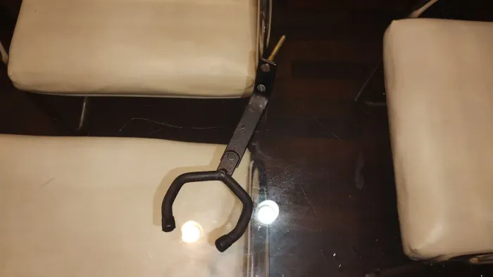 Suporte para Violão, Guitarra ou Baixo 