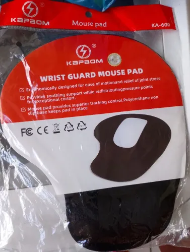 Mousepad com Apoio para Punho Wrist Guard KAPBOM
