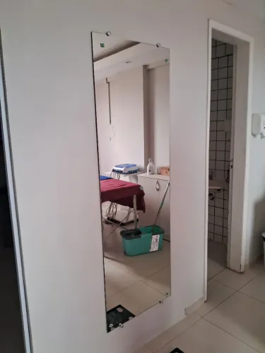 Espelho de Parede corpo todo já instalado
