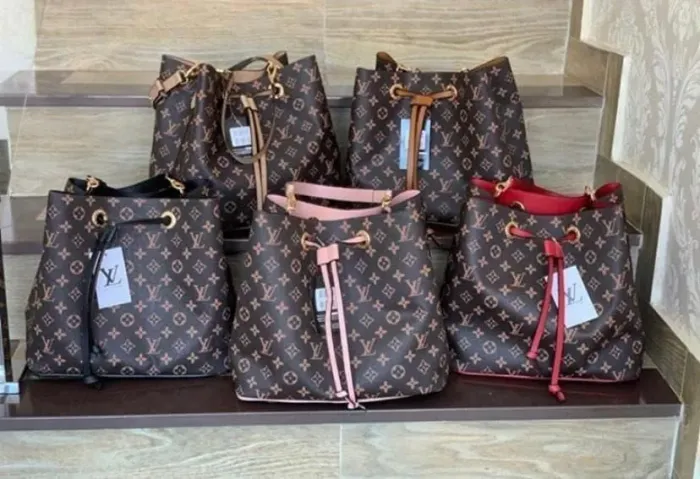 Bolsas Louis Vuitton Neverfull - Diversas cores e detalhes