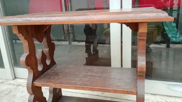 Aparador rústico de madeira