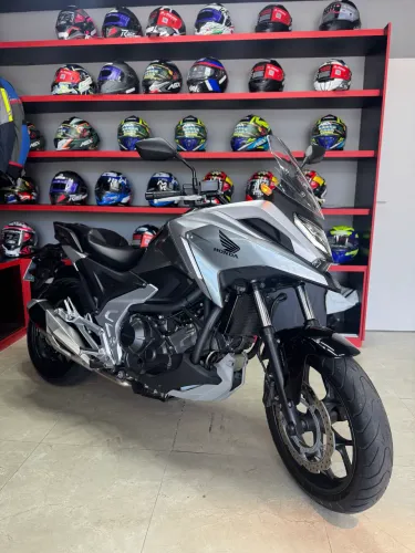 HONDA NC 750X 2025 / DREAM MOTOS 