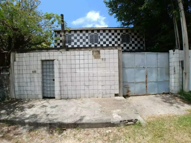 Galpão comercial no Prado à venda | 375m² | Área operacional | Localização estratégica pró