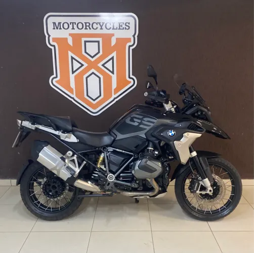BMW R 1250 GS TripleBlack 2023