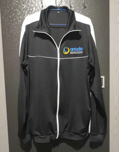 Vendo Agasalho Esportivo Preto