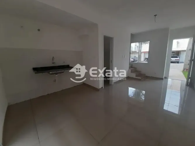 Linda casa no Condomínio Villa Florença