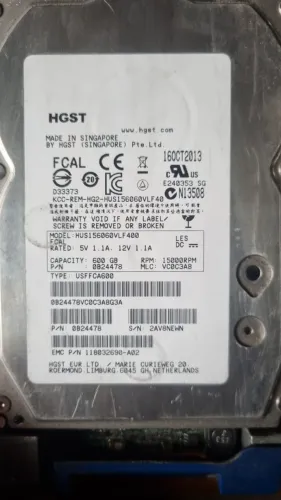 46 Hd SSd hgst 100gb sas