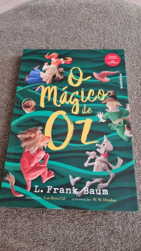 Livro O mágico de Oz - L. Frank Baum