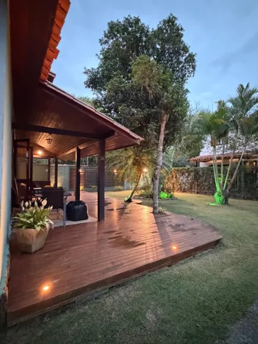 Excelente casa de 4 suítes pra temporada em Búzios 