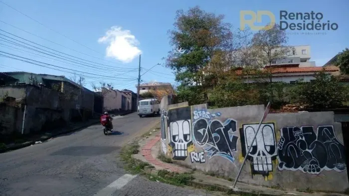 Venda de Terreno em Belo Horizonte-MG, bairro Esplanada