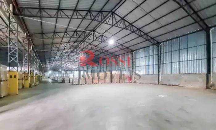 Locação de Comercial / Barracão/Galpão na cidade de IPEUNA