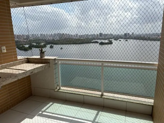 Apartamento na Ponta D' Areia, Nascente, Vista Lagoa, Projetado, Climatizado