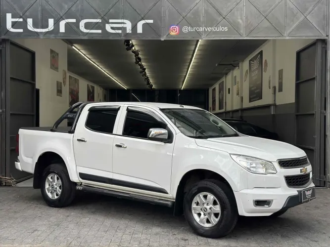 Chevrolet S10 P-up Executive 2.4 MPFI F.power CD 2015