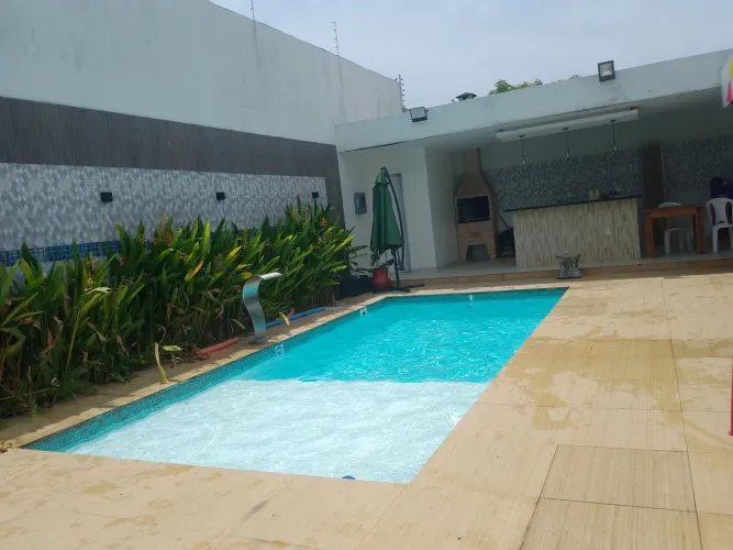 Limpeza de piscina