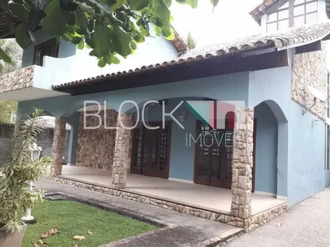 Taquara | Casa de Condomínio 4 quartos, sendo 2 suites