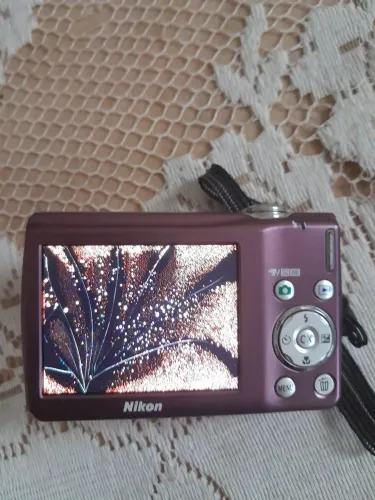 Máquinas fotográficas digitais diversas. 4 máquinas por R$400,00. 