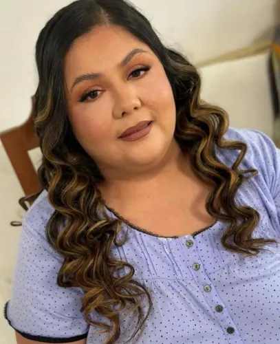 Maquiagem promocional profissional 