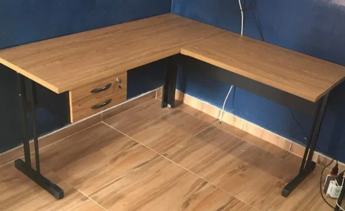 Mesa Canto para Escritório