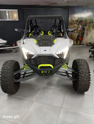 UTV Polaris Turbo R 2022 Ultimate - Impecável
