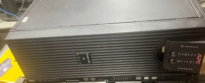 Nobreak APC Smart-UPS RT 6000VA