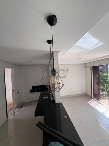 Oportunidade! Casa à Venda em Condomínio Seguro - R$ 225.000-J.Olimpico