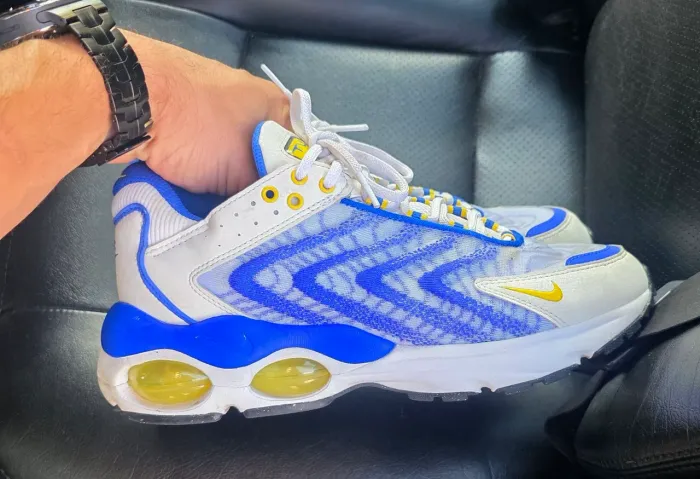 Tênis Nike Air Max TW  Azul e Branco