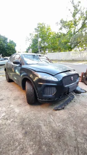 Sucata Jaguar E-Pace P250 RDY 2018 (para retirada de peças)