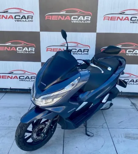 Honda PCX DLX 2020 150CC