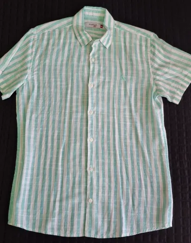 Camisa listrada manga curta