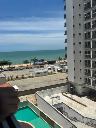 Apartamento  2 quartos quadra do mar vista para o mar