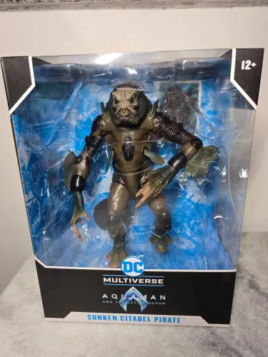 Aquaman 2 Sea Pirate mcfarlane big figure lacrado