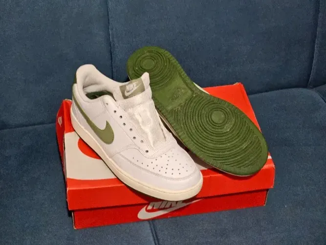 Nike Court Vision Low (usado).