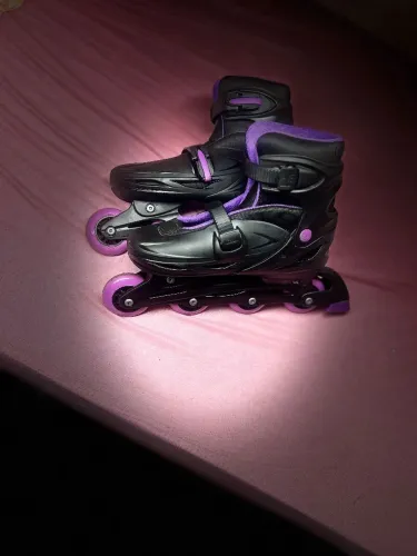 Patins feminino 4 rodas freio traseiro