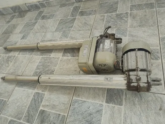 Motor de portão automático