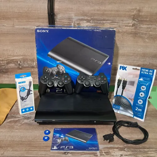 PS3 Super Slim na caixa (serial bate). HEN 4.93, controle Sony + 1 Sinup. 100% revisado!