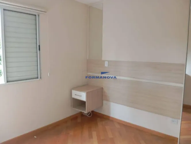 Apartamento com 2 dormitórios para locação na Granja Viana Cotia/SP