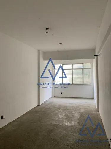 Comercial para Locação em Niterói, Centro, 1 banheiro