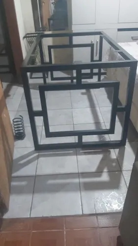 Estrutura mesa tipo industrial